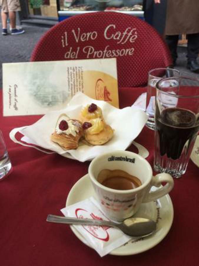 B&B San Carlo Napoli Bagian luar foto